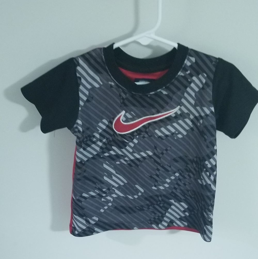 Nike top 12-18 months